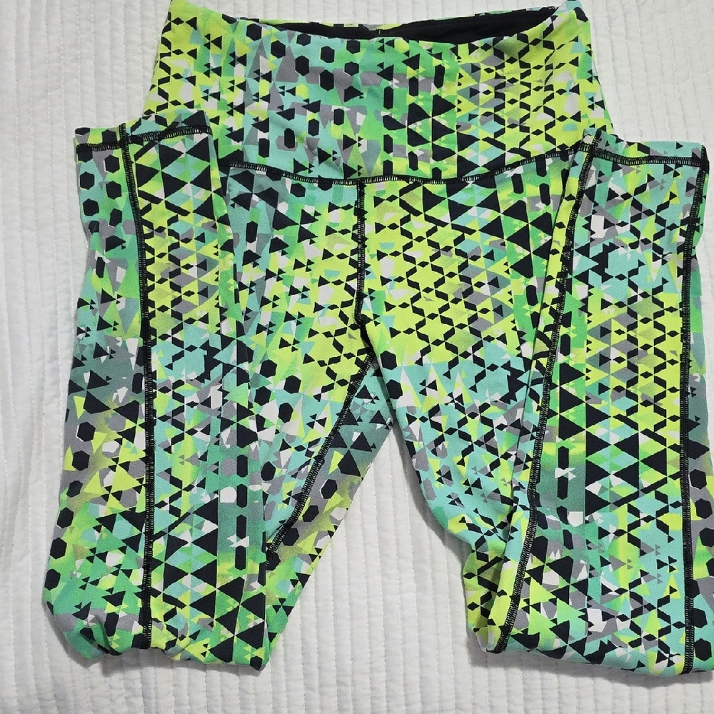 Victoria's Secret Green and Black Performance Leggings